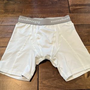 Collomg compression shorts